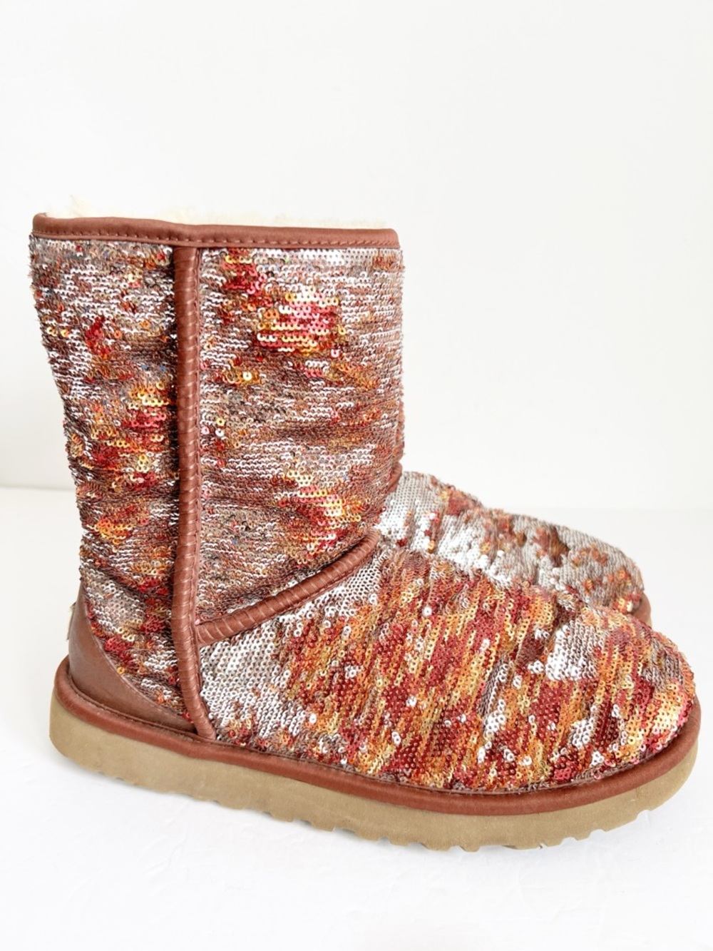 SZ 9 UGG Sequins Cozy Winter Boots - Copper Multicolor
